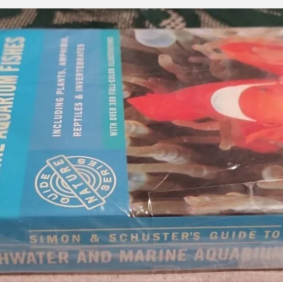 Simon + SchustersGuide To Freshwater and Marine Aquarium FishesIncluding plant - Picture 5 of 9